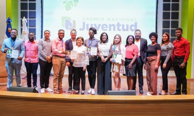 Ministerio de la Juventud anuncia realización del Premio Nacional de la Juventud 2024