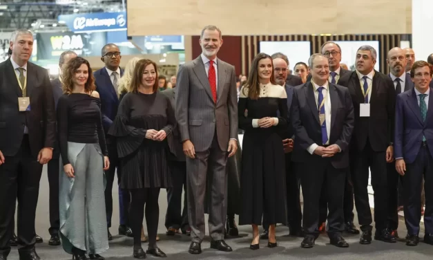 Los reyes de España inauguran la 44.ª edición de Fitur