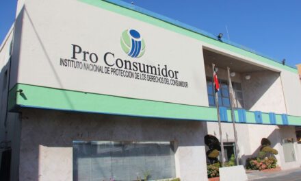 Pro Consumidor informa que vigilará y regulará comercialización al detalle de plaguicidas de “alta peligrosidad”