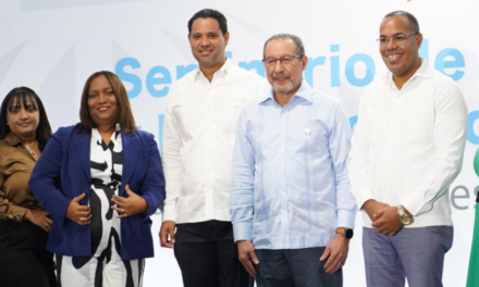 MINERD realiza seminario para potenciar habilidades de directores de centros educativos