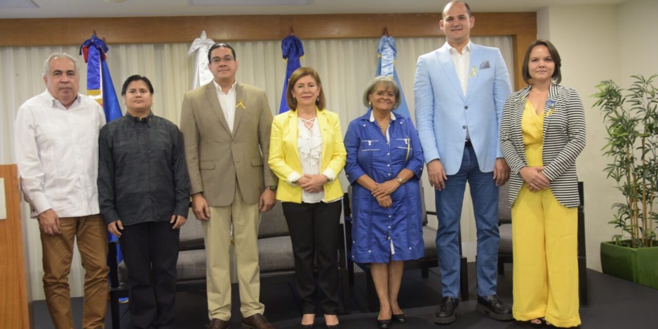 Ministerio de Salud llama a la población a aumentar la concienciación sobre los niños y adolescentes afectados con cáncer