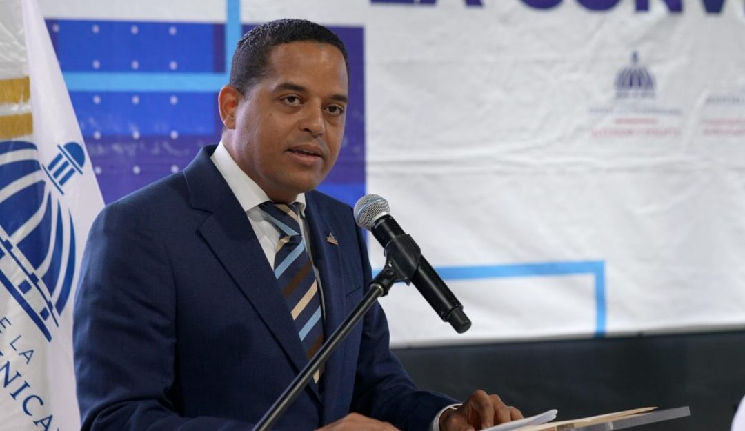 Dirigentes comunitarios y  empresarios piden fortalecer  turismo en Puerto Plata y asumen trabajar por seguridad  
