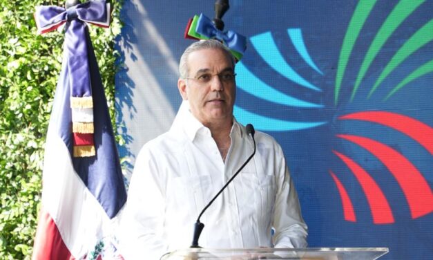 Refidomsa inaugura cuatro nuevas esferas de 280,000 barriles de GLP