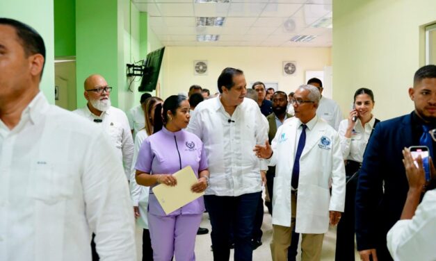 Ministro de Salud anuncia ampliación de Unidades de Intervención en Crisis para mejorar servicios de salud mental